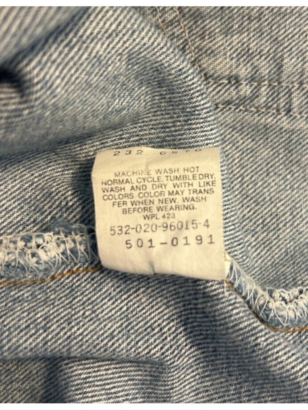 Vintage Levis Jeans Mens 36Wx34L 501s Made in USA Medium Wash SEE PHOTOS!